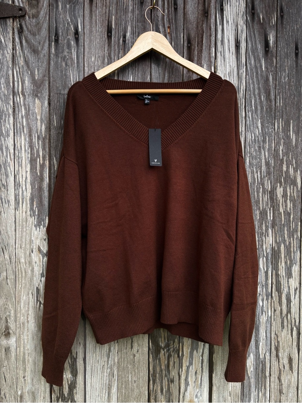 Lulu’s V-neck sweater chocolate brown L/XL